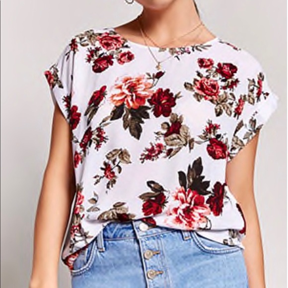 Floral Tee - Picture 1 of 3
